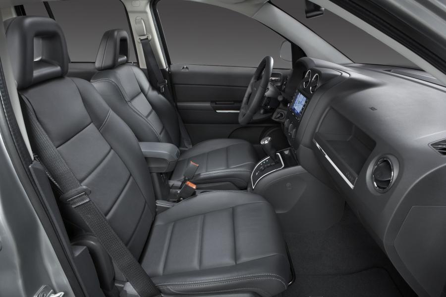 Jeep Compass 2009 года  (фото 3 из 29)